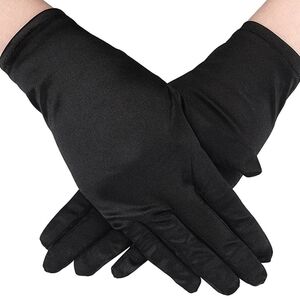 Short Black Wrist Length Gloves Size M NWOT